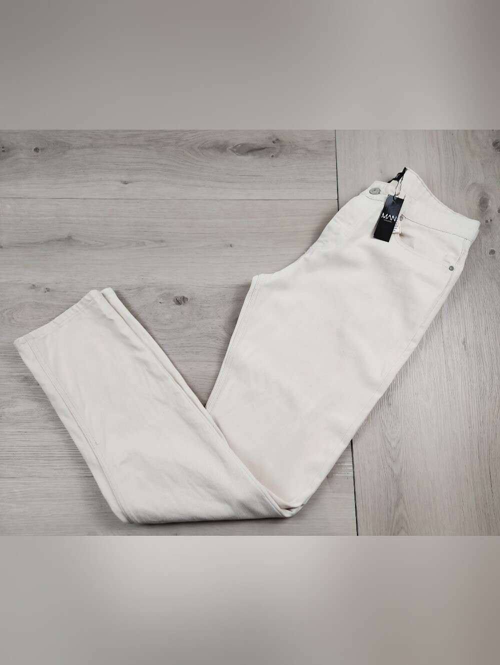 Boohoo Man Jeans Mens 34x35 Khaki Straight Leg NWT